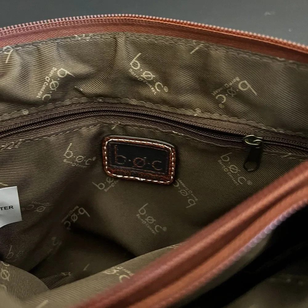 NWOT Born On Concept BOC‎ Faux Leather & Floral Crossbody Purse